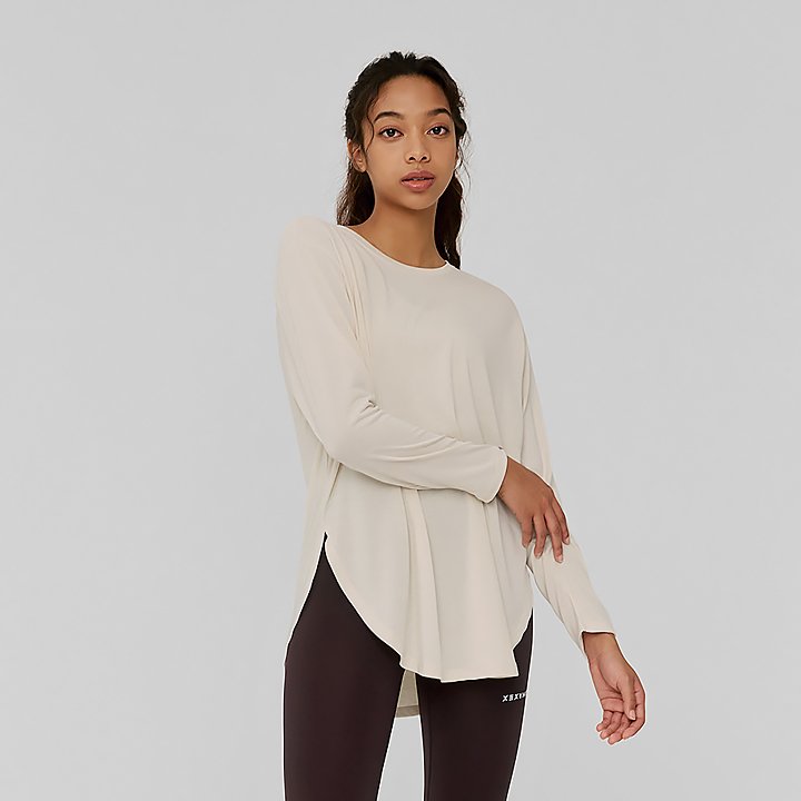Hip Cover Round Long Sleeve Soy Cream
