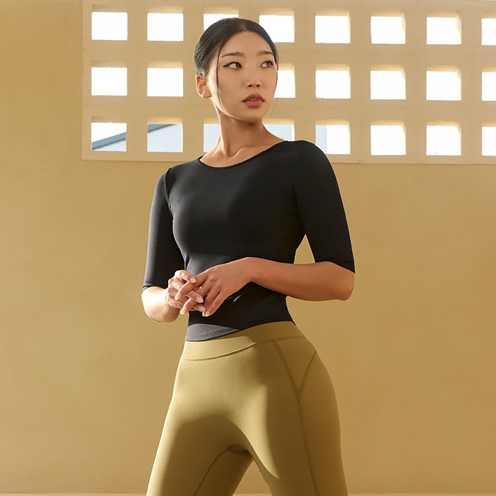 Basic Stretch Short Sleeve 1