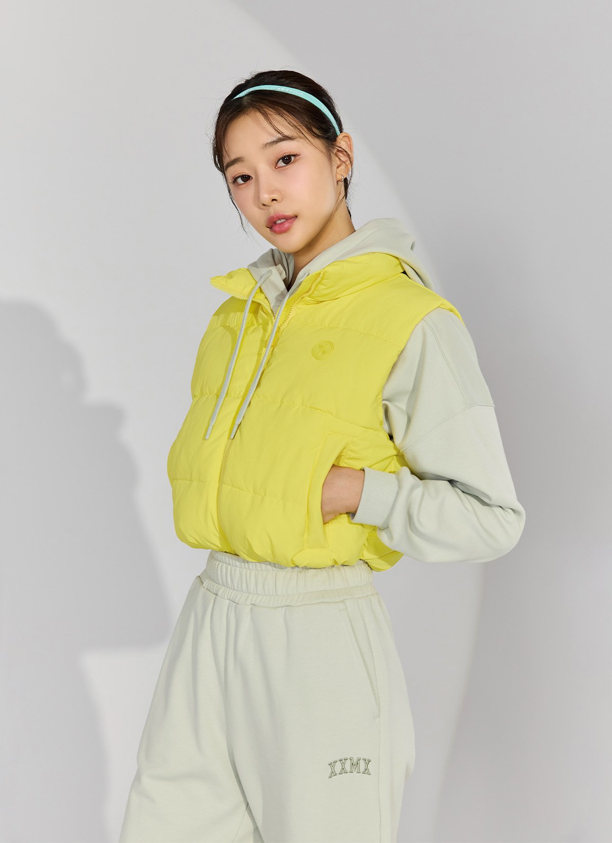 High Neck Crop Padded Vest Smile Yellow 1