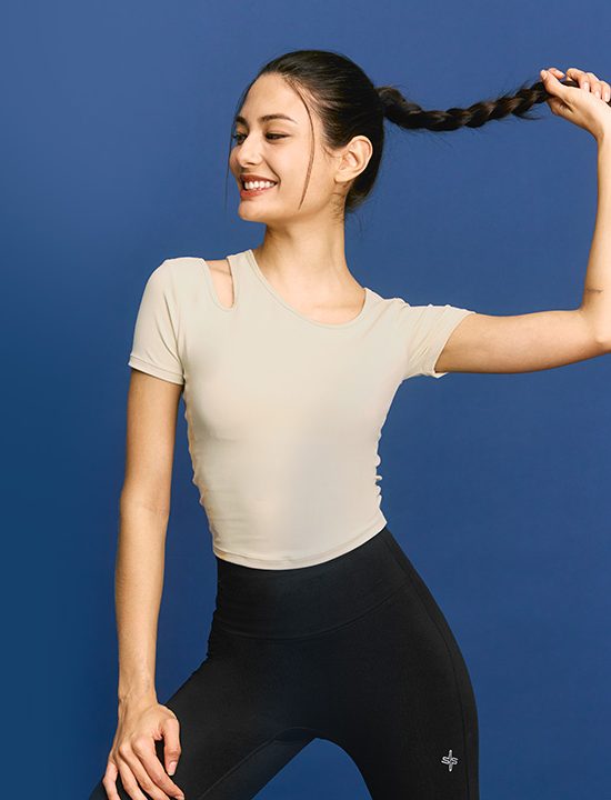 Áo thun Cotton kèm bra Like Cutout Crop Top Cloud Beige - XWFCT02J1