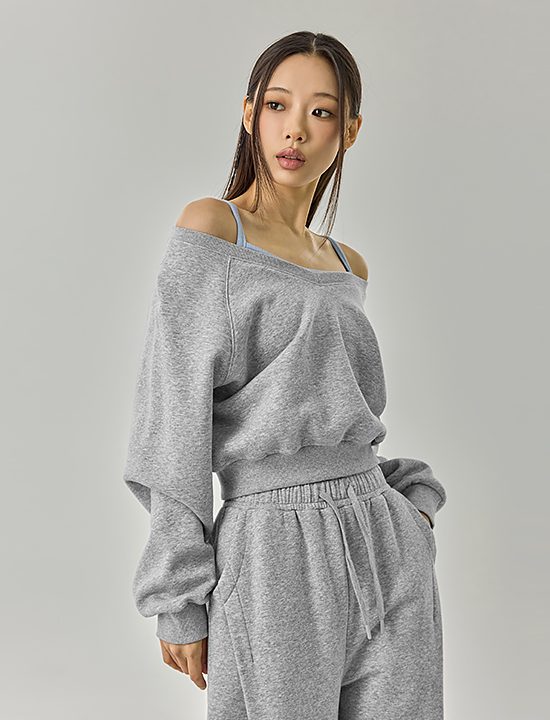 Áo Softly Fleece V-neck Cropped Man-to-Man - XFK4TL1102