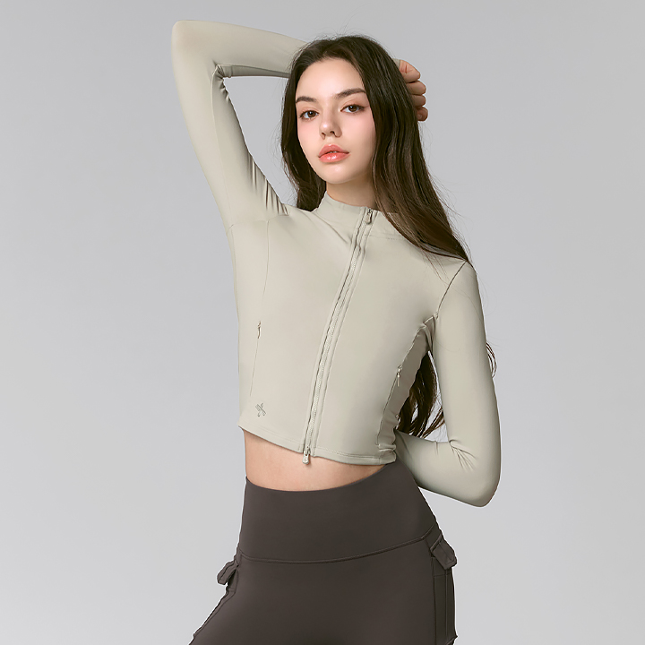 Áo Slim Fit Crop Zip-up Jacket - XJ0114F
