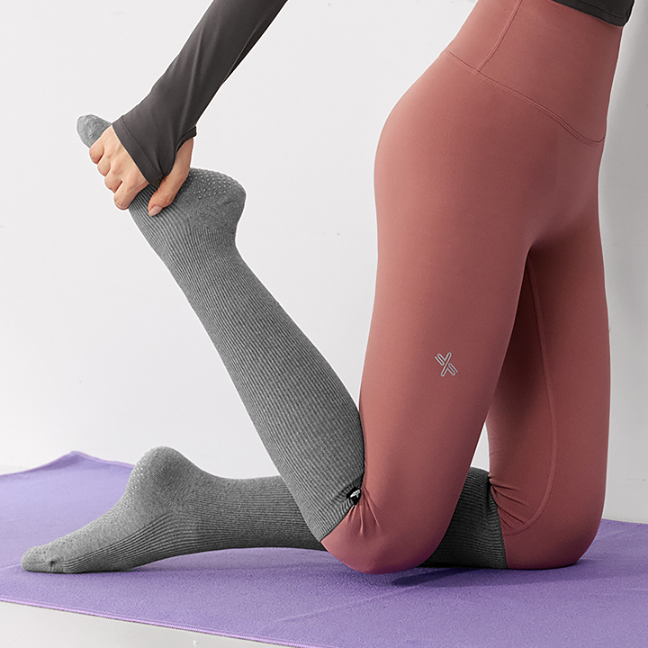 Tất đầu gối trống trơn Non-slip Golji Knee - XE1501G - Ảnh 3